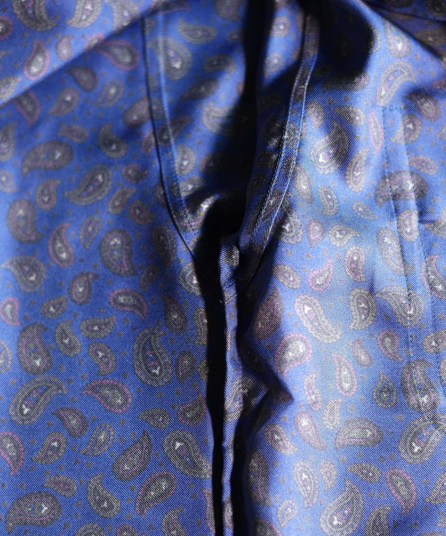 洗濯機で洗えるシルクパジャマ 日本製【レディース 長袖上下セット】ツイル/ブルーペイズリー|SUBE