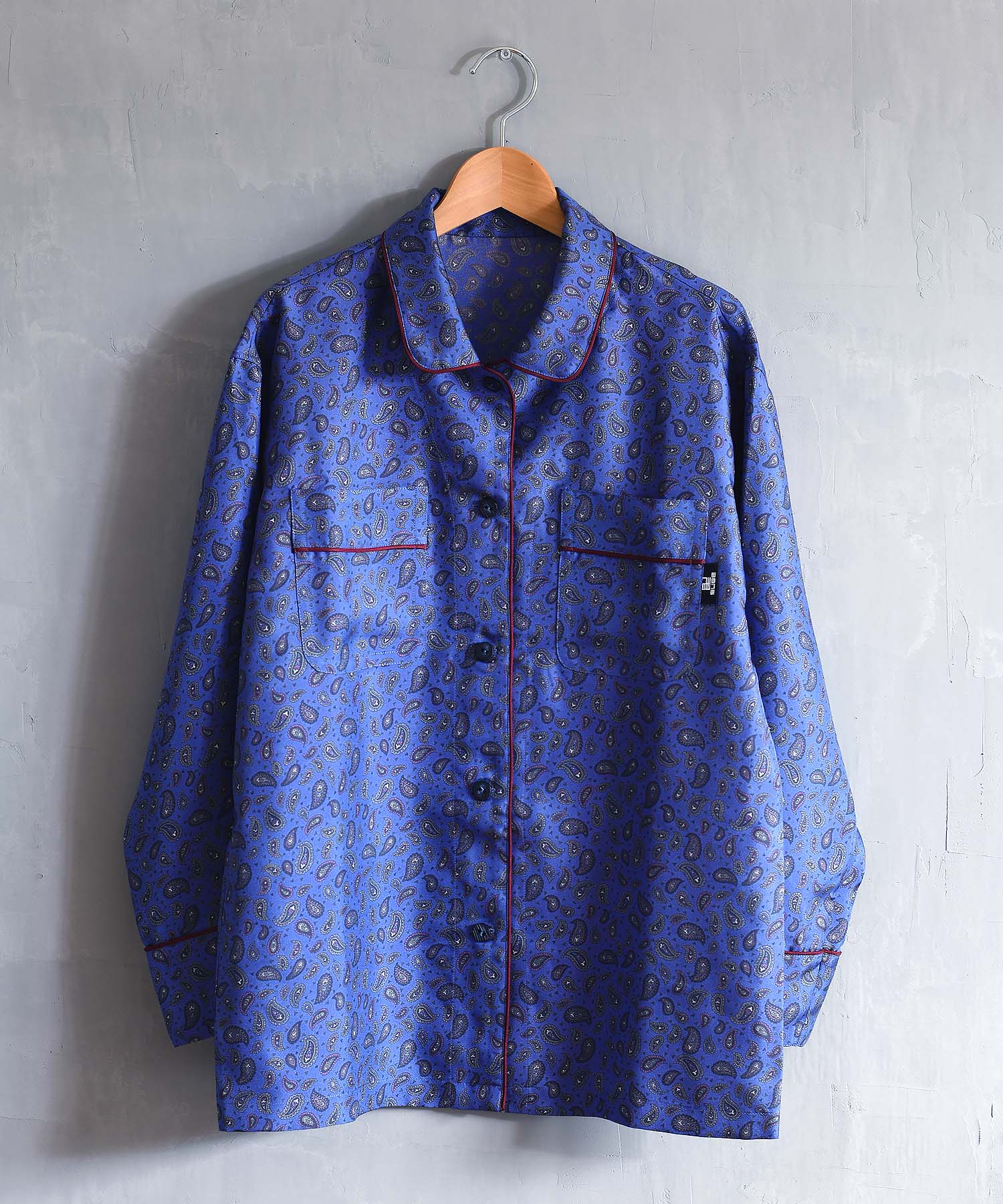 洗濯機で洗えるシルクパジャマ 日本製【レディース 長袖上下セット】ツイル/ブルーペイズリー|SUBE