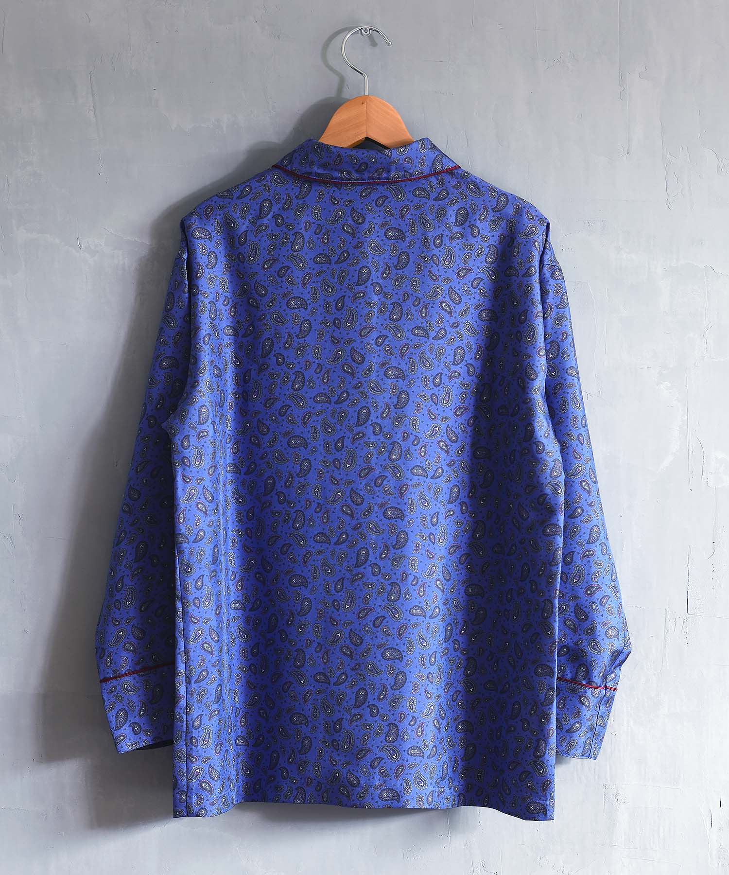 洗濯機で洗えるシルクパジャマ 日本製【レディース 長袖上下セット】ツイル/ブルーペイズリー|SUBE